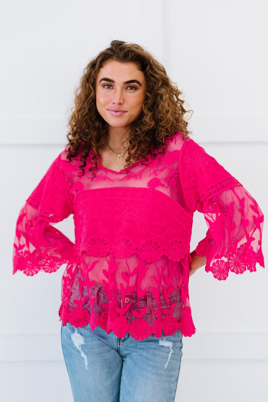 Davi & Dani Lace Oasis Full Size Run Blouse